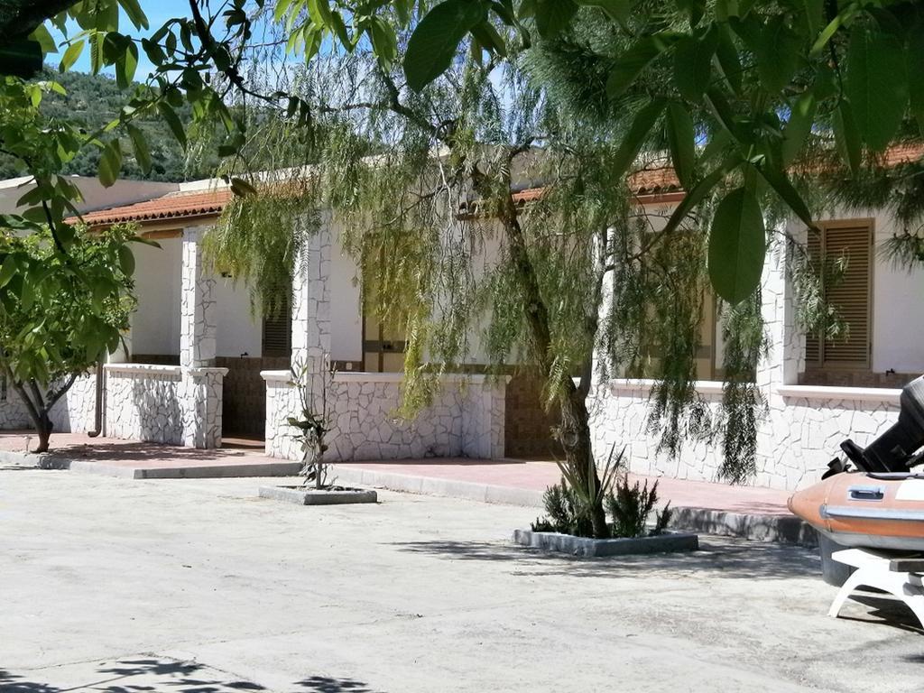 Villa Grazia Вьесте Экстерьер фото